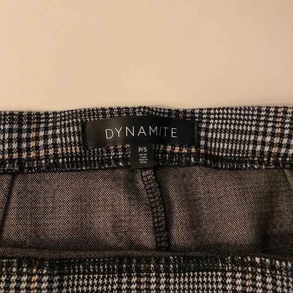 PLAID PATTERN DYNAMITE HIGH-WAISTED MINI SKIRT💛 - Picture 4 of 4
